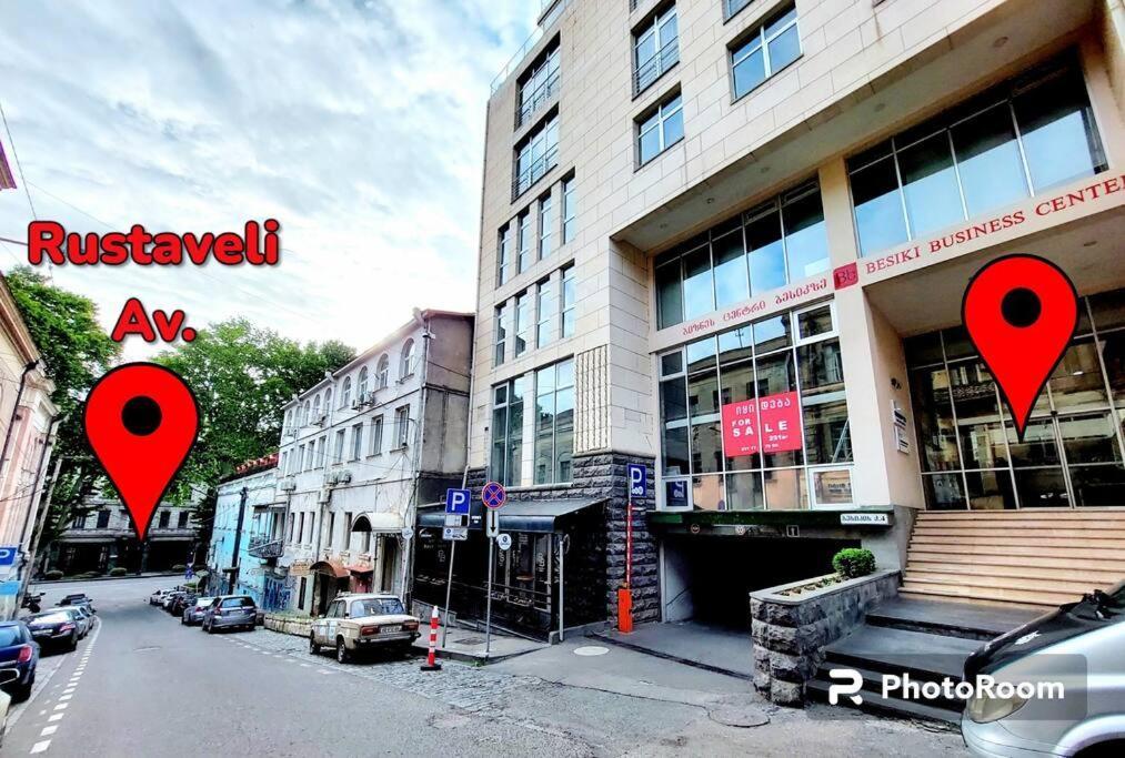 City Center 2Bdr Apartment Near Rustaveli Av. Tbilisi ภายนอก รูปภาพ