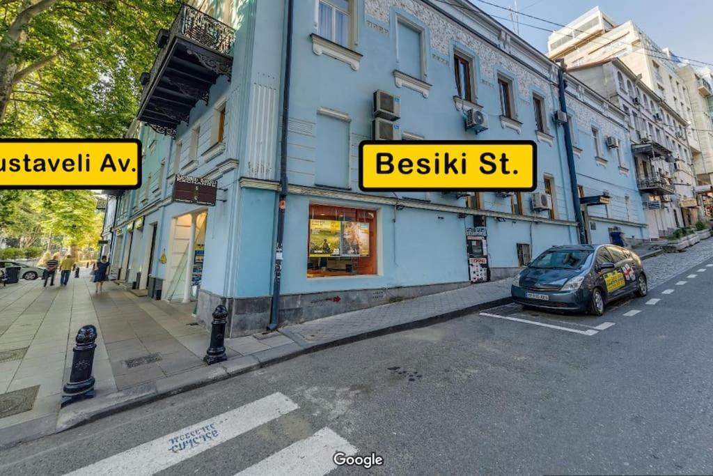 City Center 2Bdr Apartment Near Rustaveli Av. Tbilisi ภายนอก รูปภาพ