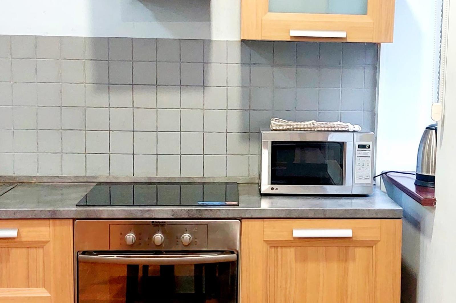 City Center 2Bdr Apartment Near Rustaveli Av. Tbilisi ภายนอก รูปภาพ