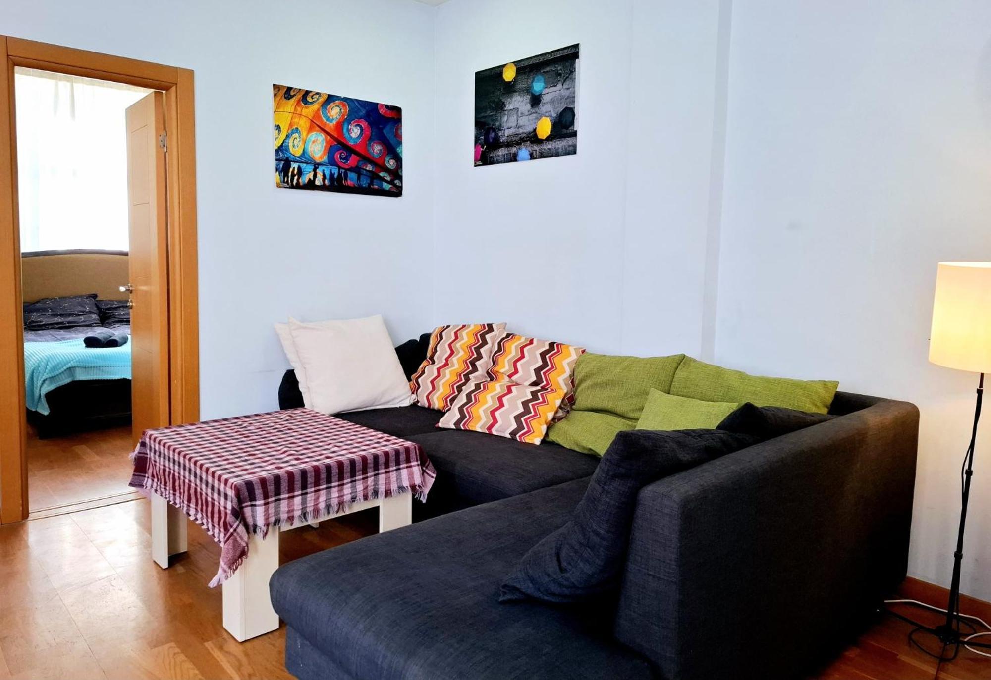 City Center 2Bdr Apartment Near Rustaveli Av. Tbilisi ภายนอก รูปภาพ